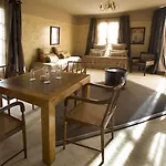 Augusta 4* Saint-Paul-Trois-Châteaux