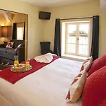 Augusta 4* Saint-Paul-Trois-Châteaux