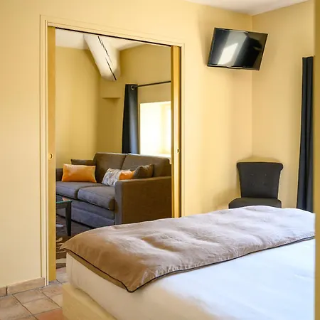 Hotel Augusta 4*