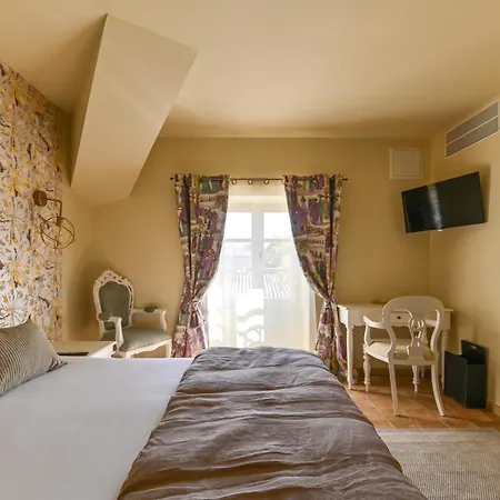 Augusta Hotel 4*
