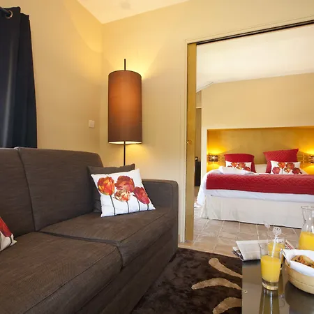 Augusta Hotel 4*