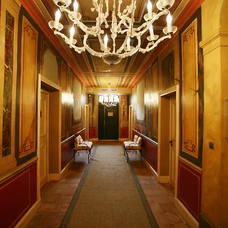 Augusta Hotel 4*