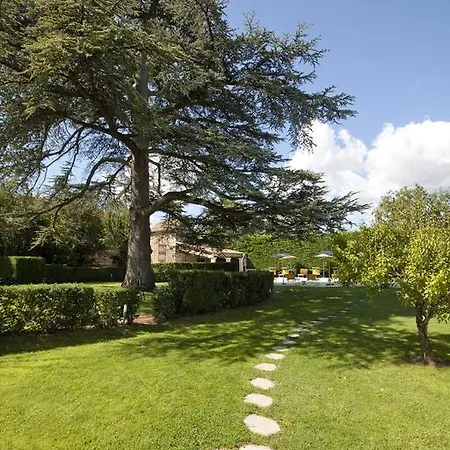 Augusta Hotel Saint-Paul-Trois-Chateaux
