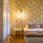 Augusta Сен-Поль-Труа-Шато