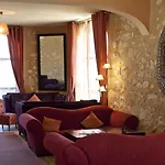Augusta 4* Saint-Paul-Trois-Châteaux
