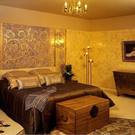 Augusta 4* Saint-Paul-Trois-Châteaux