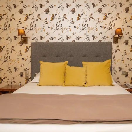 Hotel Augusta 4*