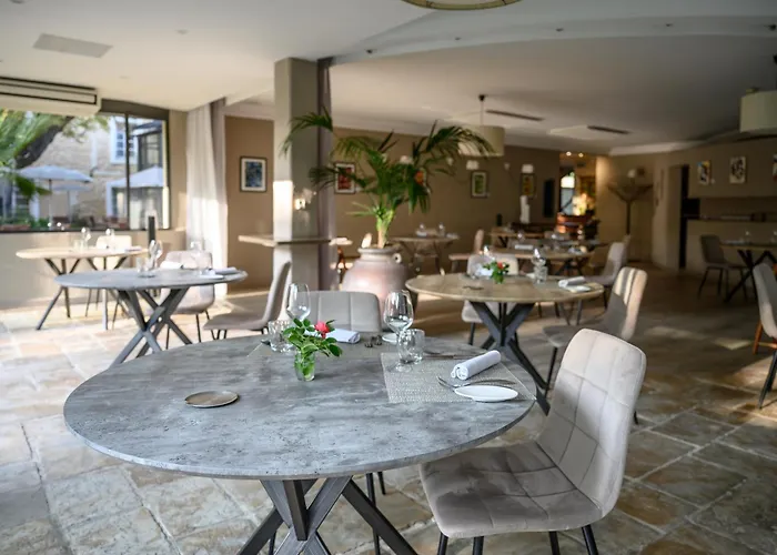 Hotel Augusta Saint-Paul-Trois-Châteaux